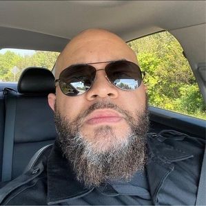 Meet your Posher, Leonardo